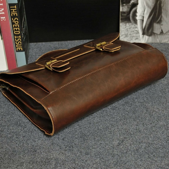 Men's Leather Bag - Picture 3 of 16